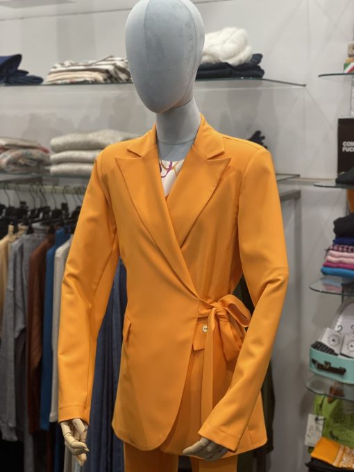 Tailleur giacca fiocco - immagine 4
