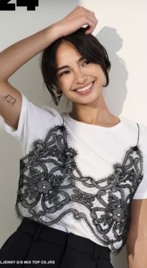 T-shirt con applicazione in pizzo Only - immagine 4