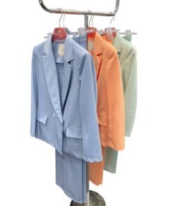 Alternative view of Tailleur Two Way